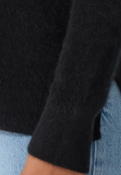 Brushed Kaschmir Rundhals Pullover mit Seitenschlitzen schwarz
