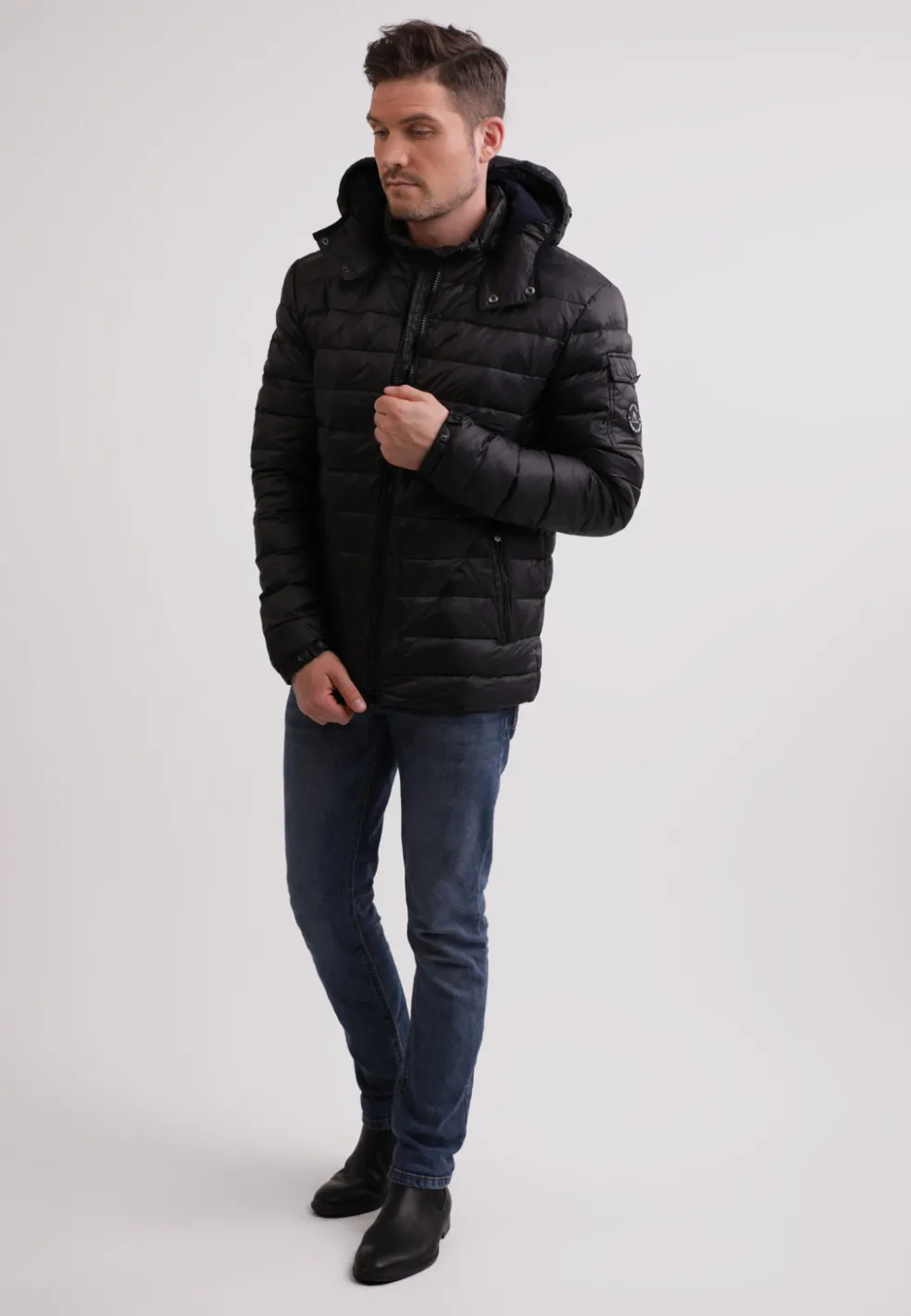 Daunenjacke mit Kapuze und Kaschmirfutter schwarz