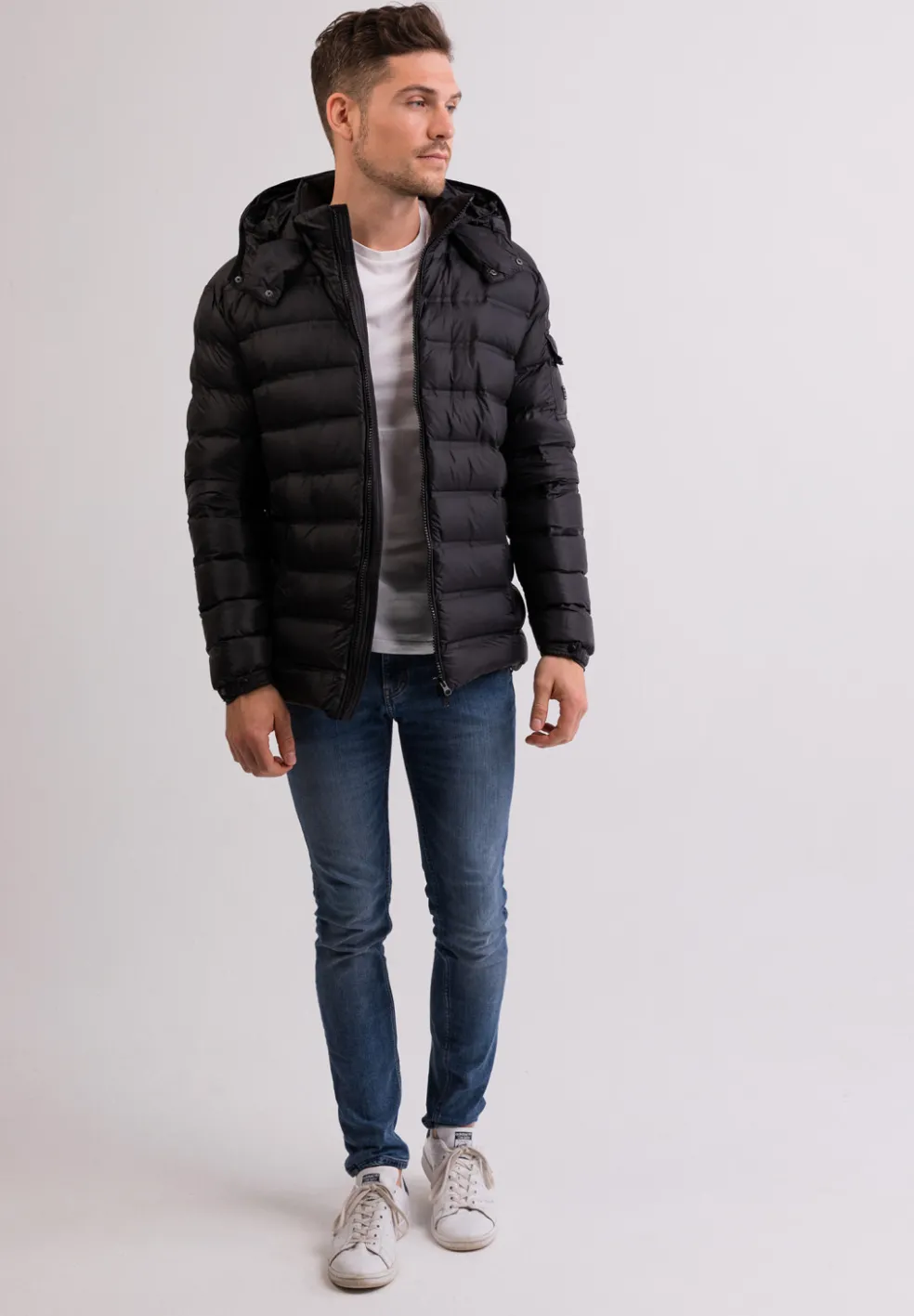 Daunenjacke mit Kapuze und Kaschmirfutter schwarz