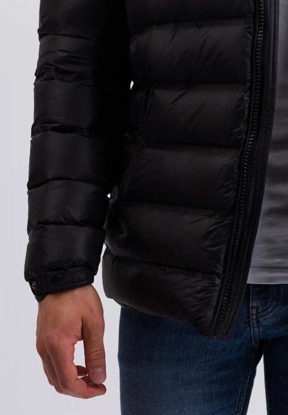 Daunenjacke mit Kapuze und Kaschmirfutter schwarz