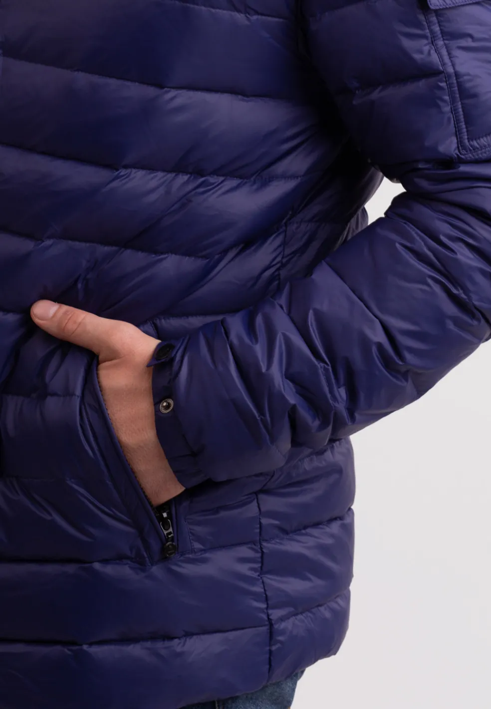 Daunenjacke mit Kapuze und Kaschmirfutter navy