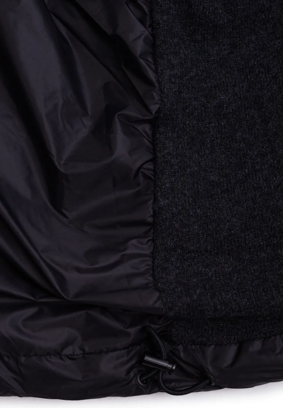 Daunenjacke mit Kapuze und Kaschmirfutter schwarz