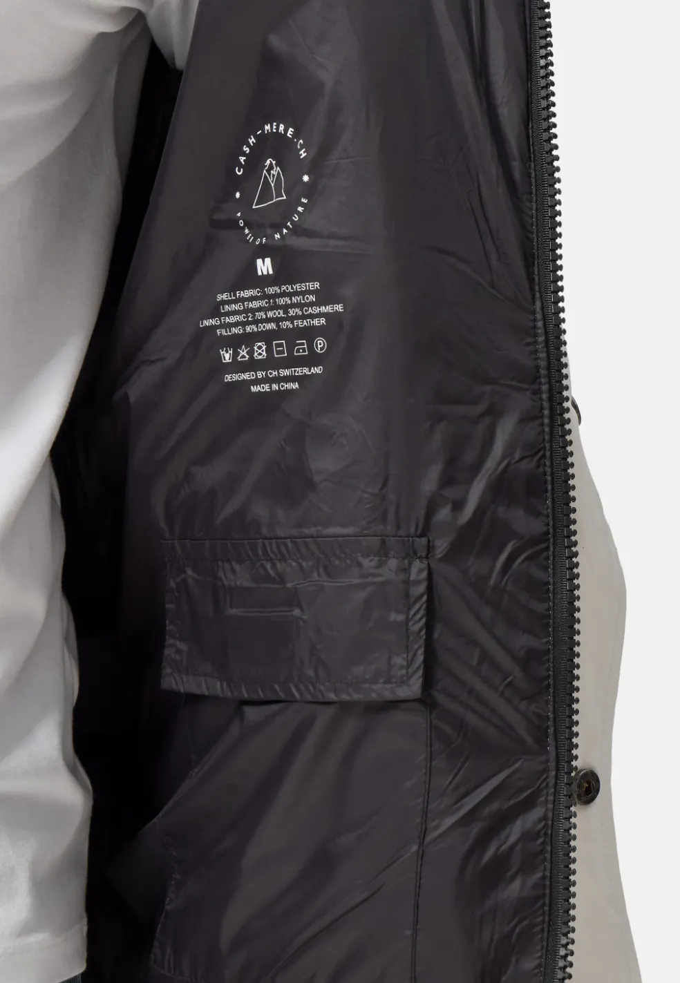 Daunenparka mit Kapuze und Kaschmirfutter weiss