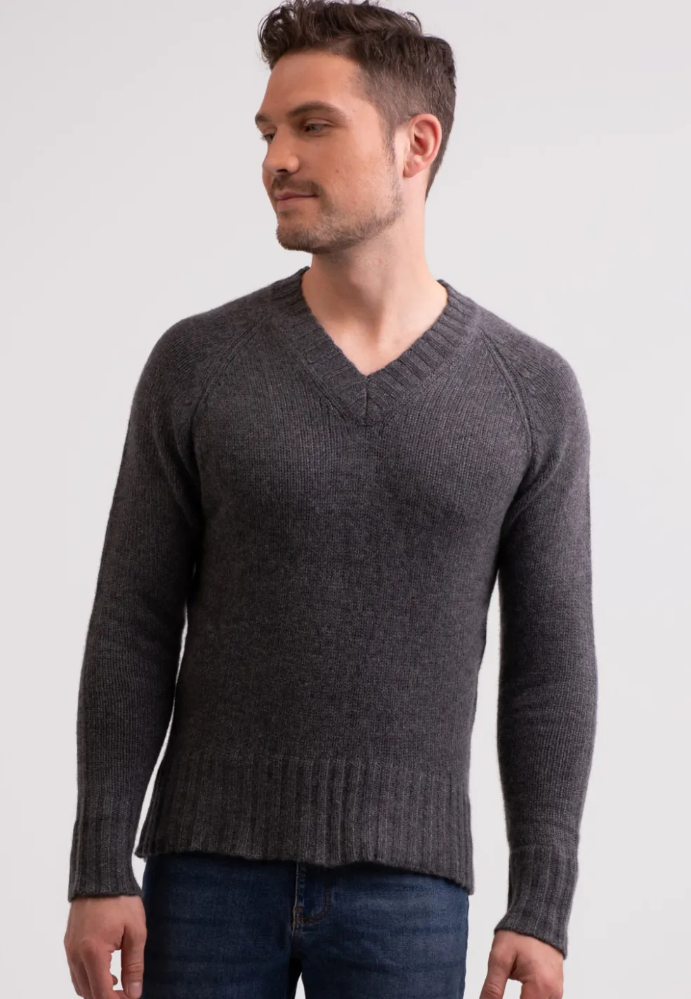Grobgestrickter Recycelter Kaschmir V-Ausschnitt Pullover mittel anthrazit