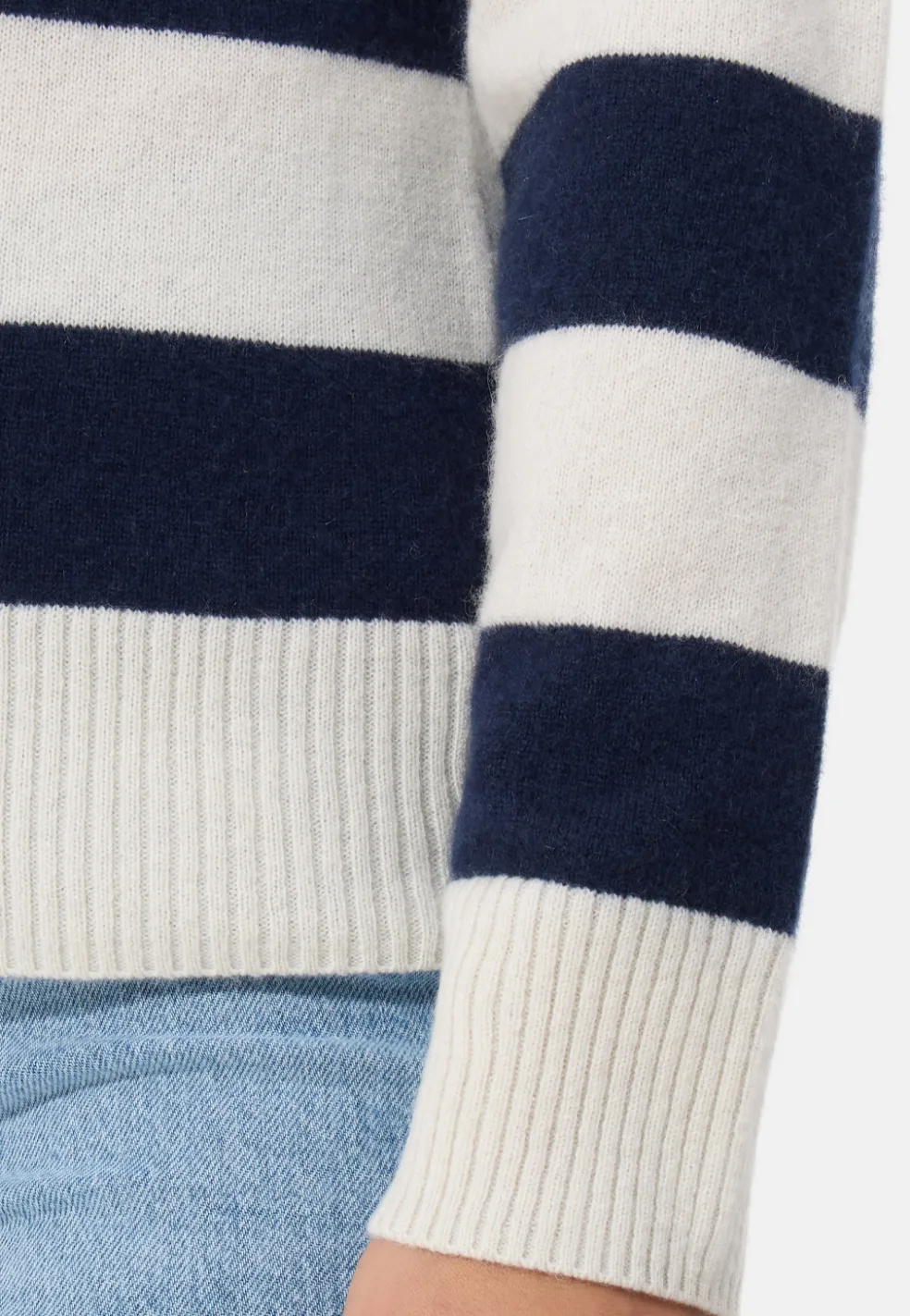 Kaschmir Pullover mit Polokragen gestreift weiss und marine blau