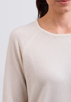 Kaschmir Rundhals Pullover mit Seitenschlitzen weiss