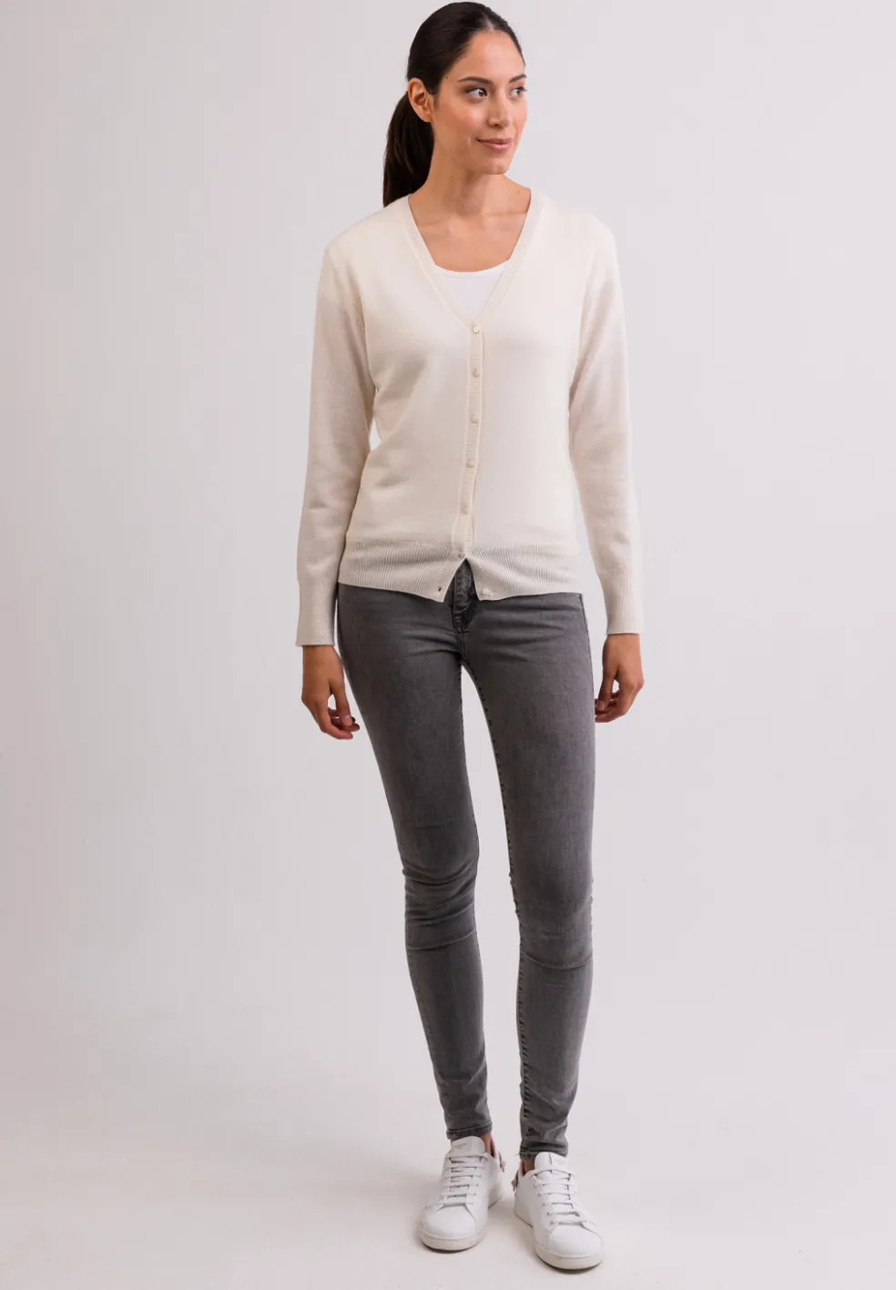 Kaschmir Strickjacke Cardigan V-Ausschnitt weiss
