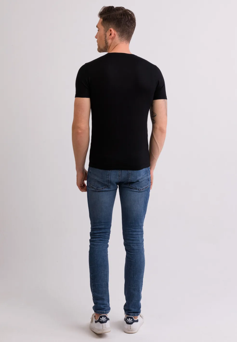Kaschmir T-Shirt mit Rundhals schwarz