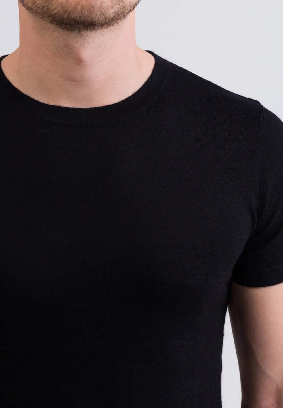 Kaschmir T-Shirt mit Rundhals schwarz