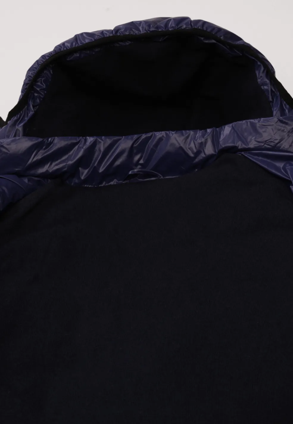 Langer Daunenmantel mit Kapuze und Kaschmirfutter navy