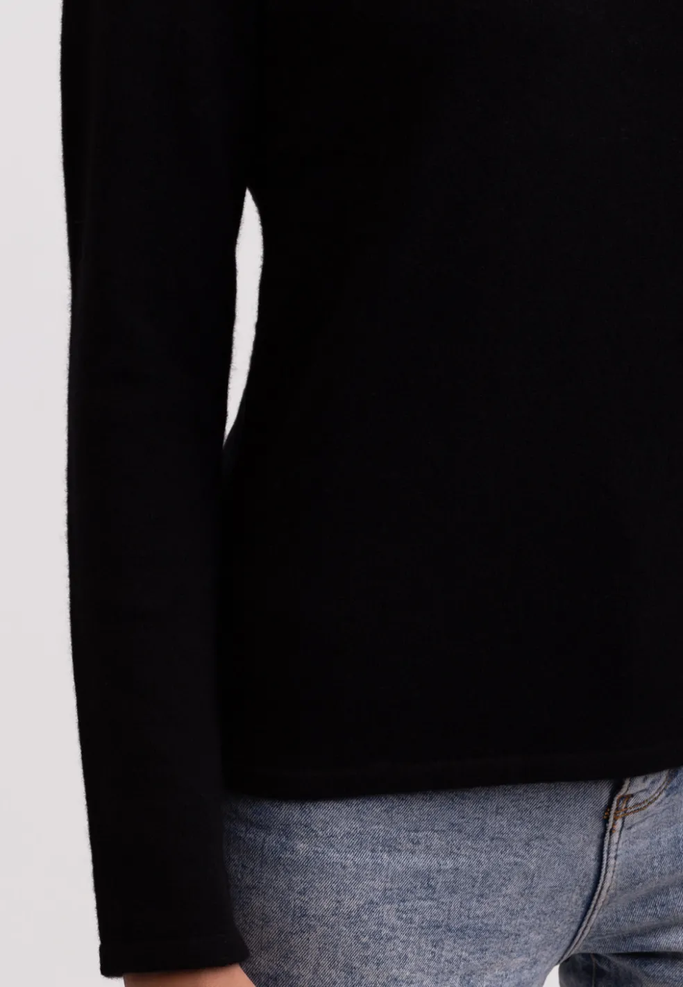 Recycelter Kaschmir Rundhals Pullover schwarz
